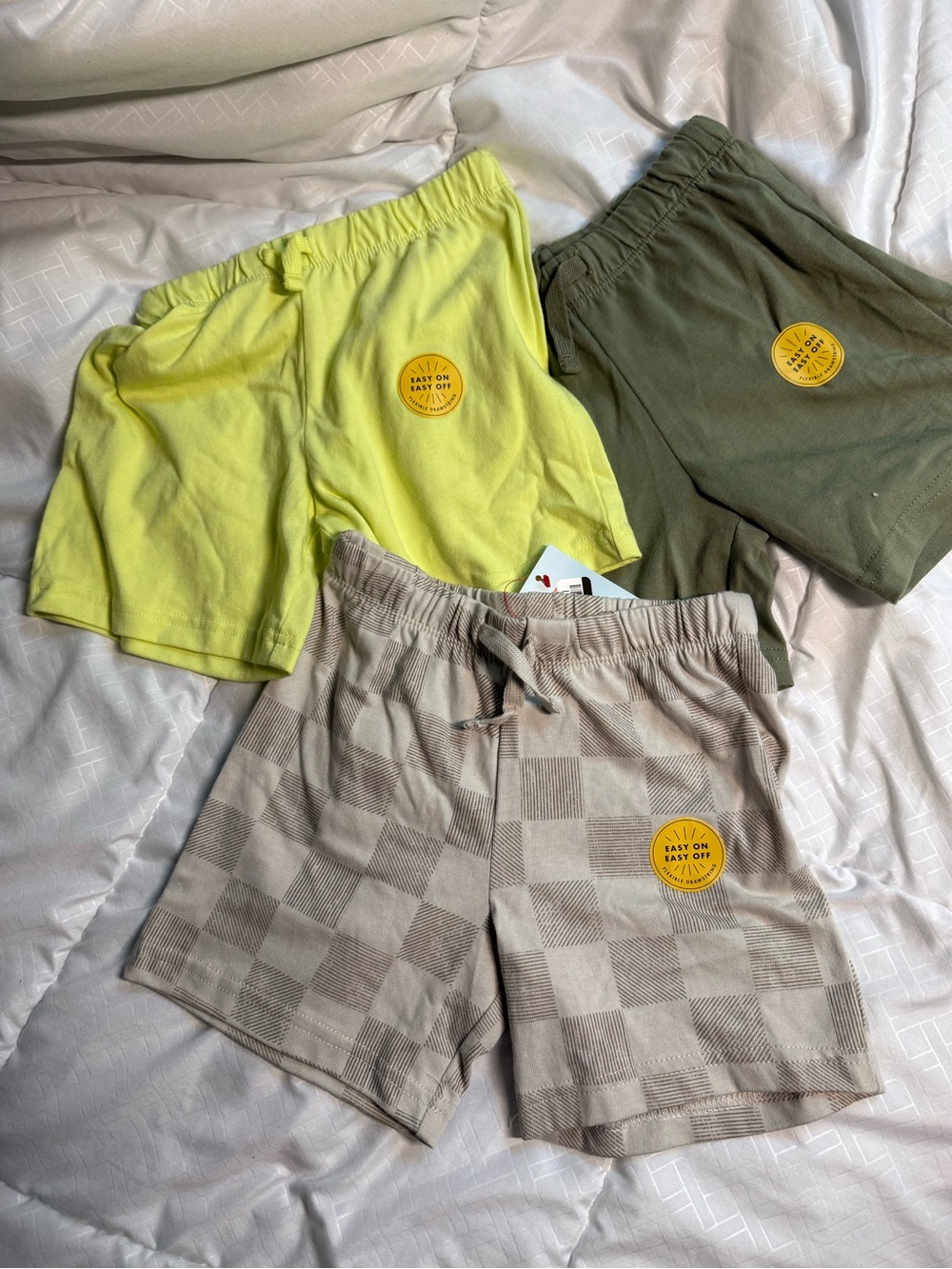 Cat & Jack Men's Three-Pack Athletic Shorts - Yellow, Olive & Beige Checker